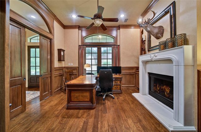 70 W Ambassador Bend, The Woodlands, TX 77382