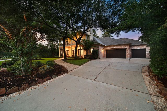 70 W Ambassador Bend, The Woodlands, TX 77382