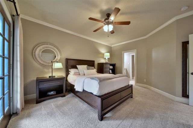 70 W Ambassador Bend, The Woodlands, TX 77382