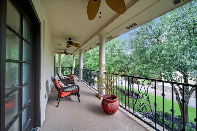 70 W Ambassador Bend, The Woodlands, TX 77382