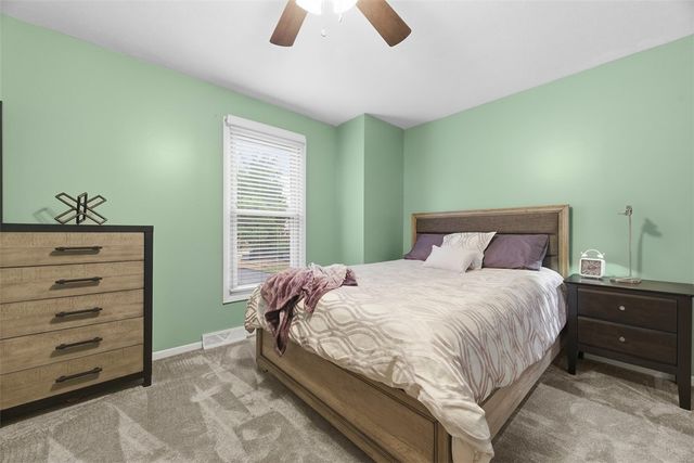 220 Spring Run Drive, Monroeville, PA 15146