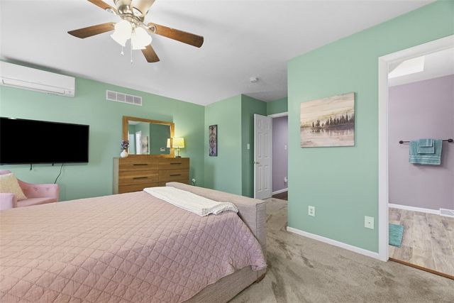 220 Spring Run Drive, Monroeville, PA 15146