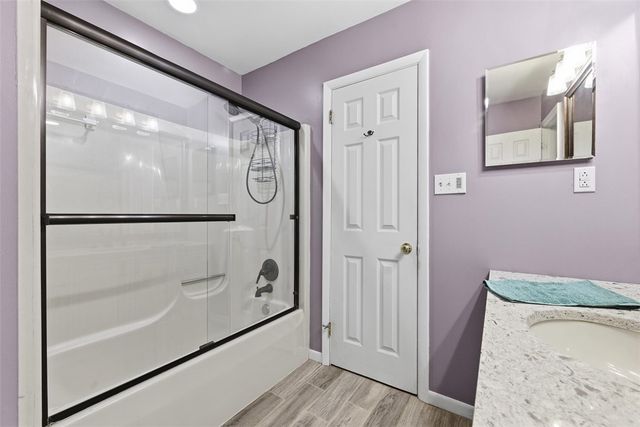 220 Spring Run Drive, Monroeville, PA 15146