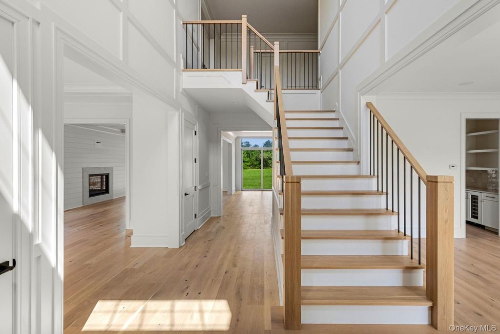2 D'Amico Court, Melville, NY 11747 — photo 3