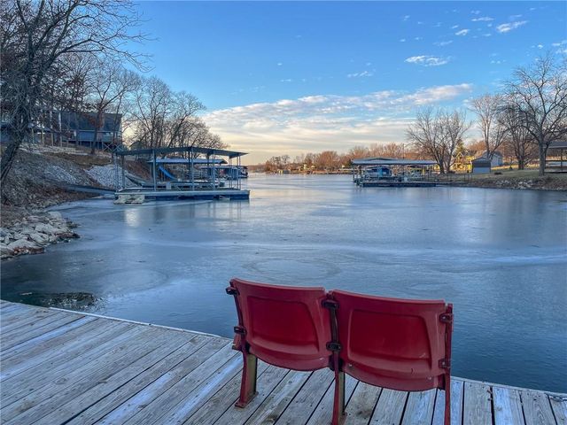 156 Barracuda Road, Gallatin, MO 64640