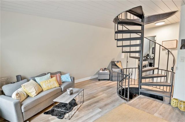 156 Barracuda Road, Gallatin, MO 64640