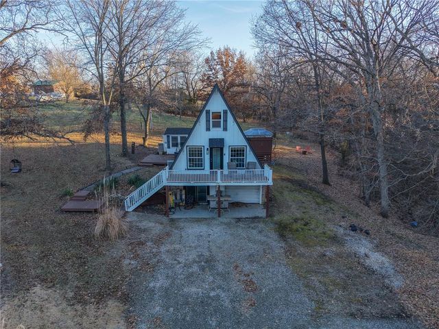 156 Barracuda Road, Gallatin, MO 64640