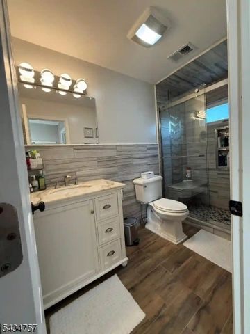 629 Washington Ave, Kenilworth Boro, NJ 07033