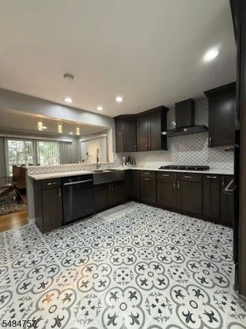 629 Washington Ave, Kenilworth Boro, NJ 07033