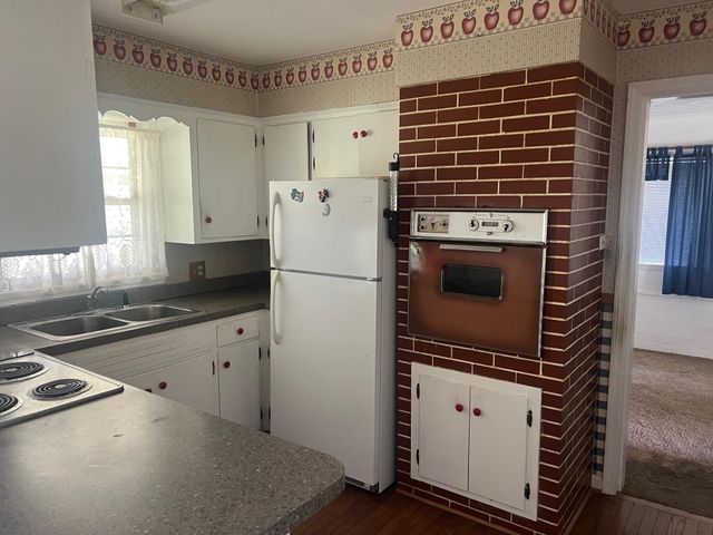 123 Hill-n-Dale Drive, Lancaster, KY 40444