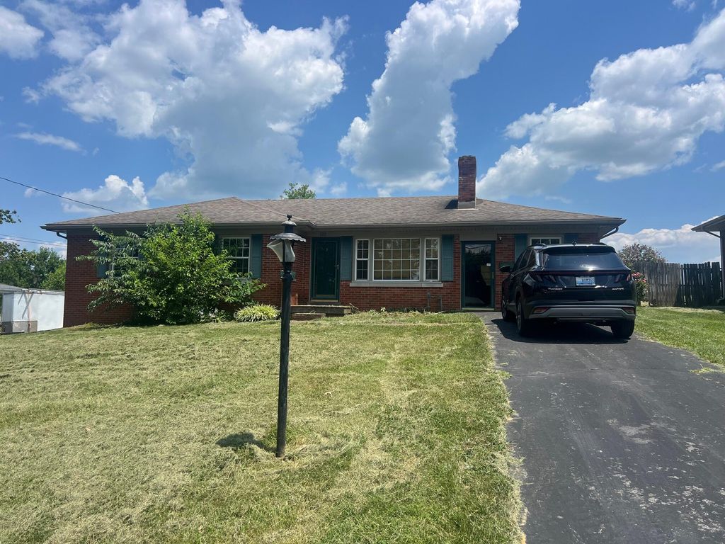 123 Hill-n-Dale Drive, Lancaster, KY 40444