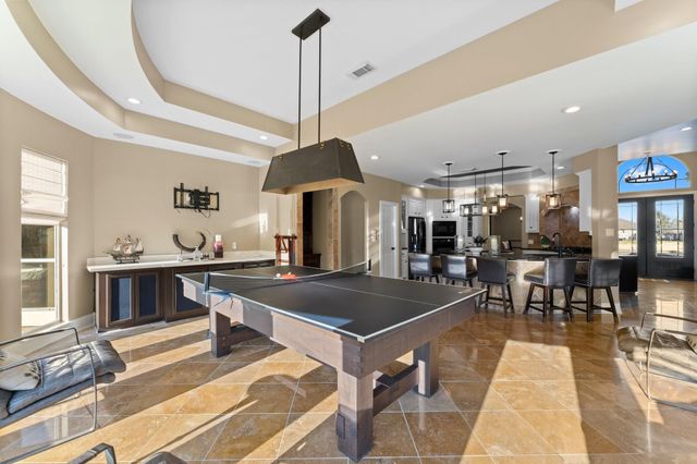 14 Darien Ct, Montgomery, TX 77356