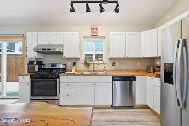 1210 Spruce St, Sandpoint, ID 83864