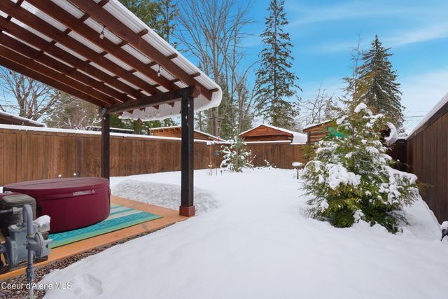 1210 Spruce St, Sandpoint, ID 83864