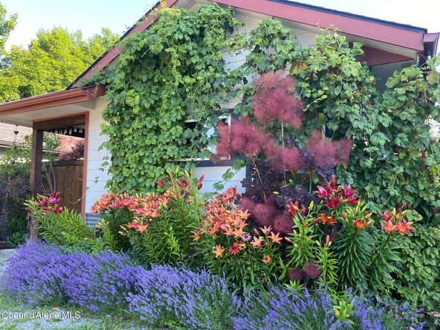 1210 Spruce St, Sandpoint, ID 83864