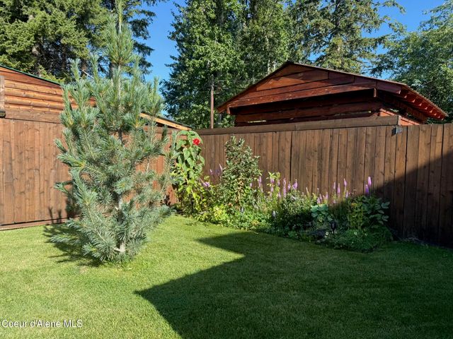 1210 Spruce St, Sandpoint, ID 83864