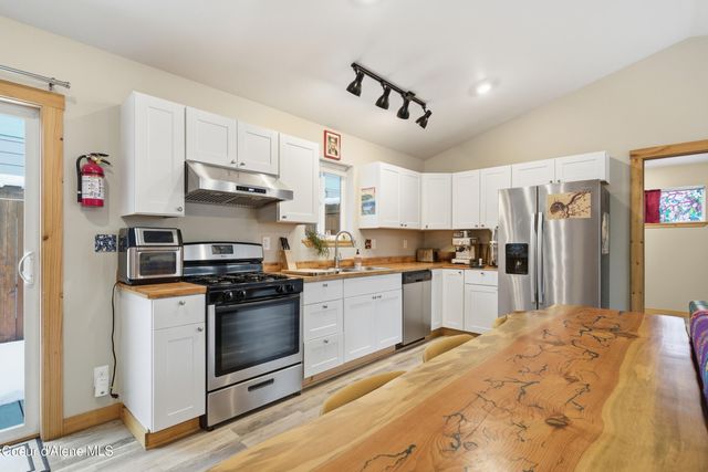 1210 Spruce St, Sandpoint, ID 83864