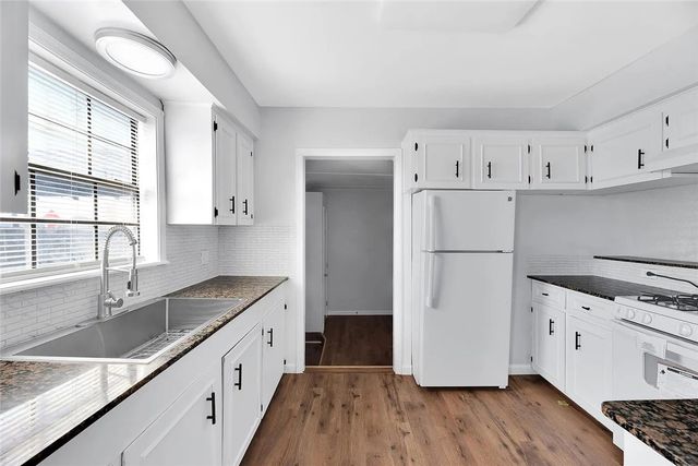 4201 Junior Ter, Corpus Christi, TX 78412