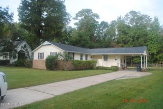 721 Gardenview Drive, Jacksonville, NC 28540