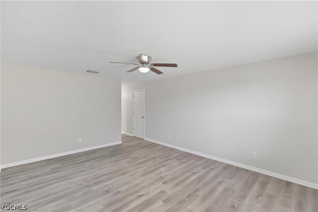 1505 NE 6th PL, Cape Coral, FL 33909