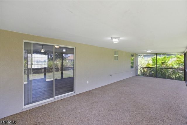 1505 NE 6th PL, Cape Coral, FL 33909