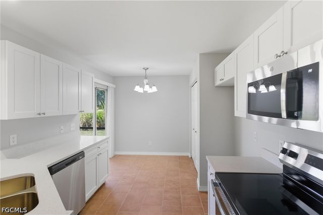 1505 NE 6th PL, Cape Coral, FL 33909