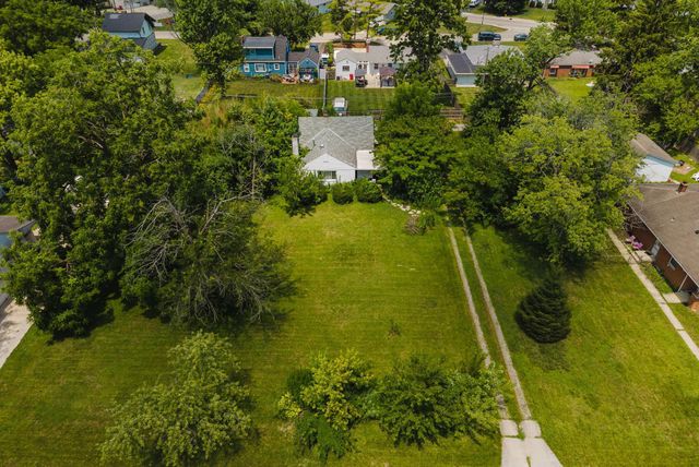 3328 Woodlawn Avenue, Grove City, OH 43123