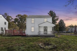 1938 Myrtle Avenue, Columbus, OH 43211