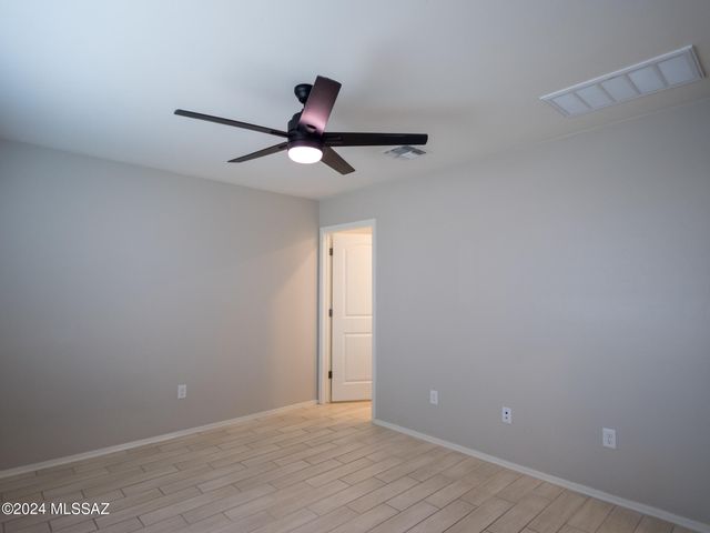 8737 E Pebble Stone Lane, Tucson, AZ 85730