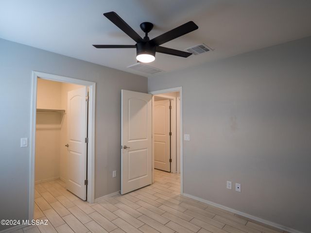 8737 E Pebble Stone Lane, Tucson, AZ 85730