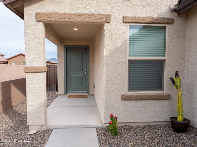 8737 E Pebble Stone Lane, Tucson, AZ 85730