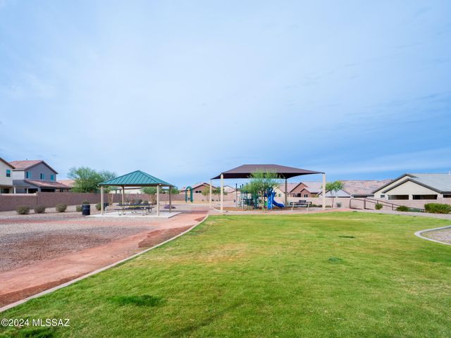 8737 E Pebble Stone Lane, Tucson, AZ 85730