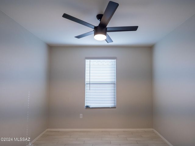 8737 E Pebble Stone Lane, Tucson, AZ 85730