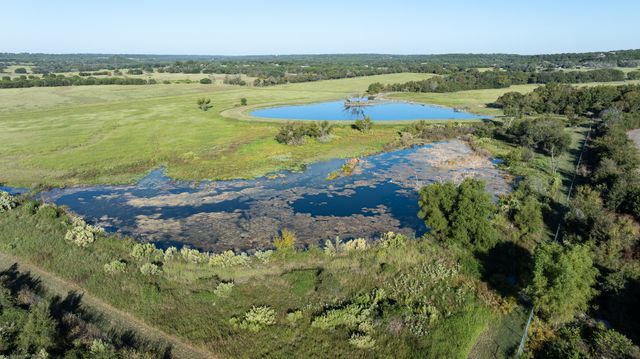 2496 Fm-182, Clifton, TX 76634