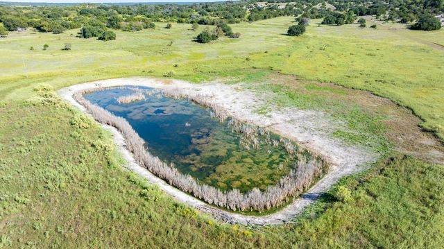2496 Fm-182, Clifton, TX 76634