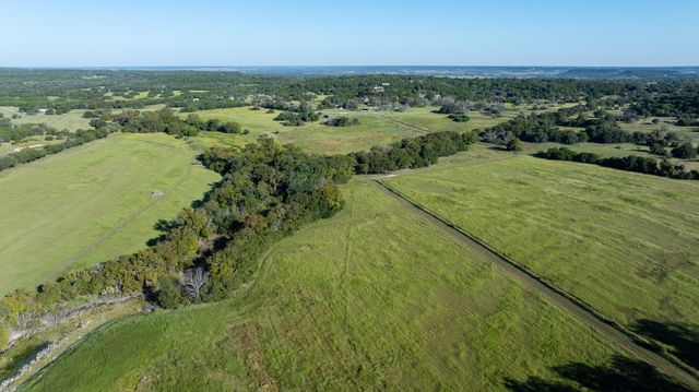2496 Fm-182, Clifton, TX 76634