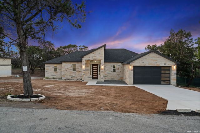355 EAGLE ROCK RD, Spring Branch, TX 78070