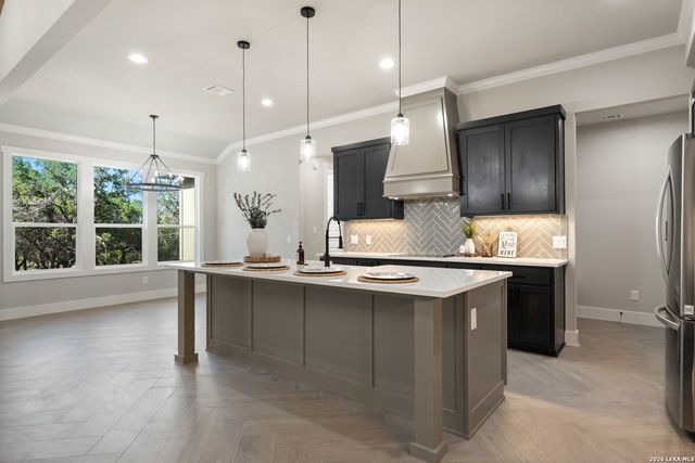355 EAGLE ROCK RD, Spring Branch, TX 78070