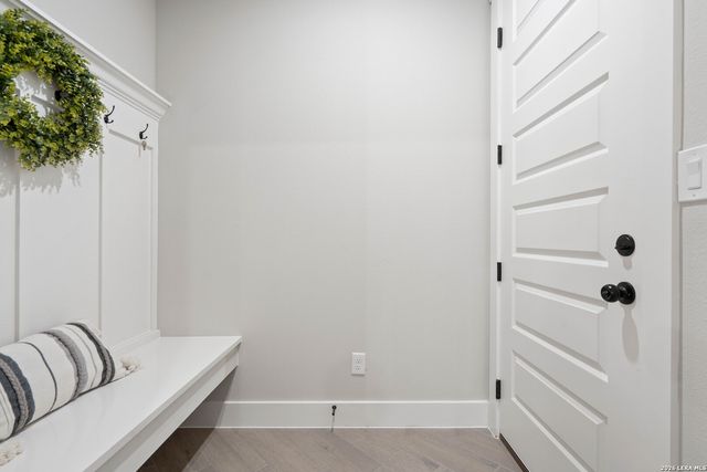 355 EAGLE ROCK RD, Spring Branch, TX 78070