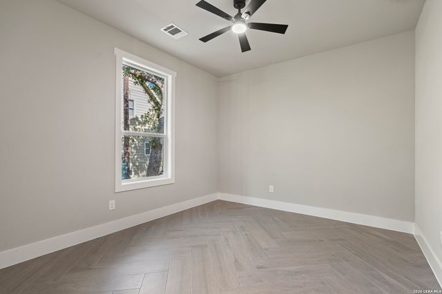 355 EAGLE ROCK RD, Spring Branch, TX 78070