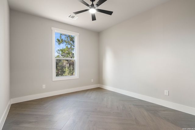 355 EAGLE ROCK RD, Spring Branch, TX 78070