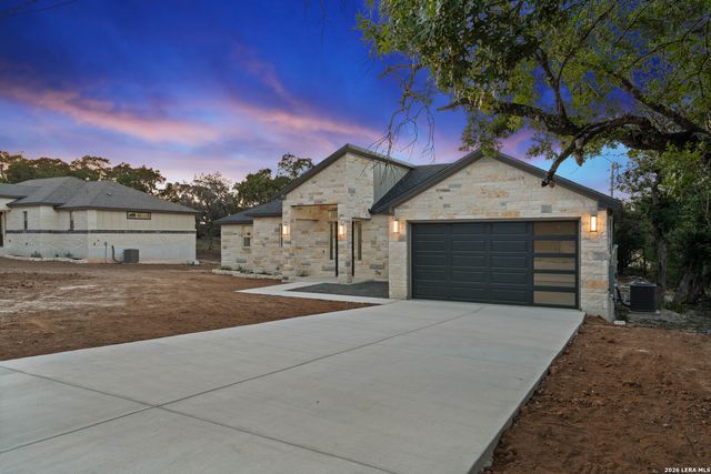 355 EAGLE ROCK RD, Spring Branch, TX 78070