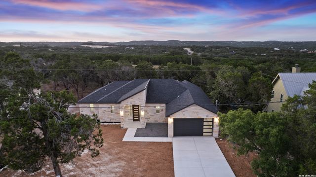 355 EAGLE ROCK RD, Spring Branch, TX 78070