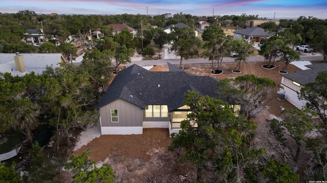355 EAGLE ROCK RD, Spring Branch, TX 78070
