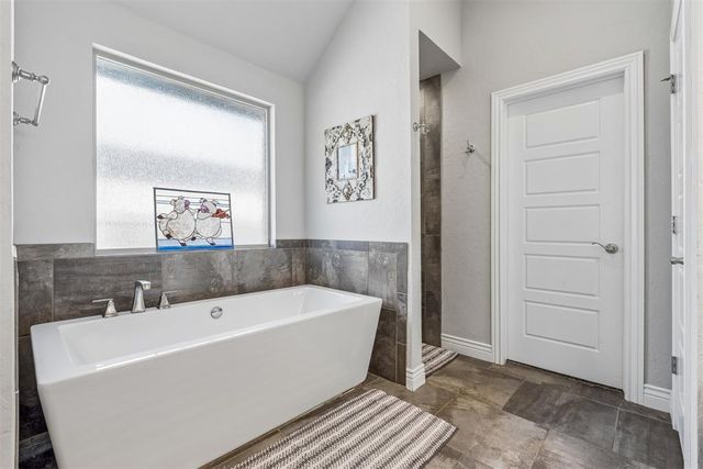 2417 Rumble Lane, Edmond, OK 73034