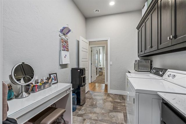 2417 Rumble Lane, Edmond, OK 73034