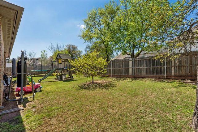 2417 Rumble Lane, Edmond, OK 73034