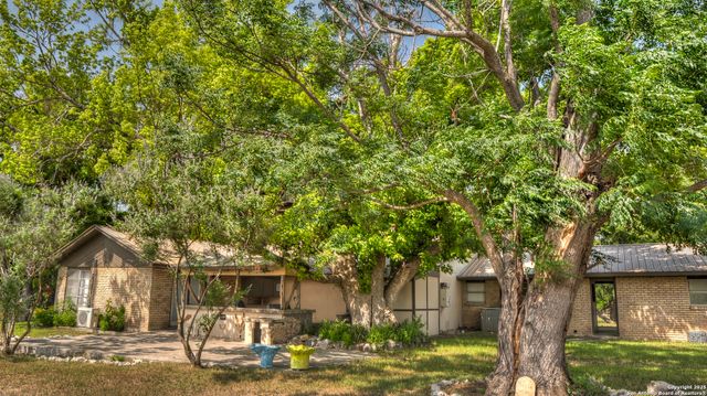 6613 FM 1120, Rio Frio, TX 78879