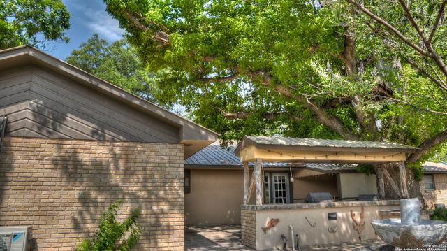 6613 FM 1120, Rio Frio, TX 78879