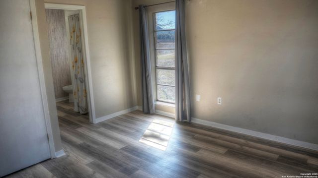 6613 FM 1120, Rio Frio, TX 78879